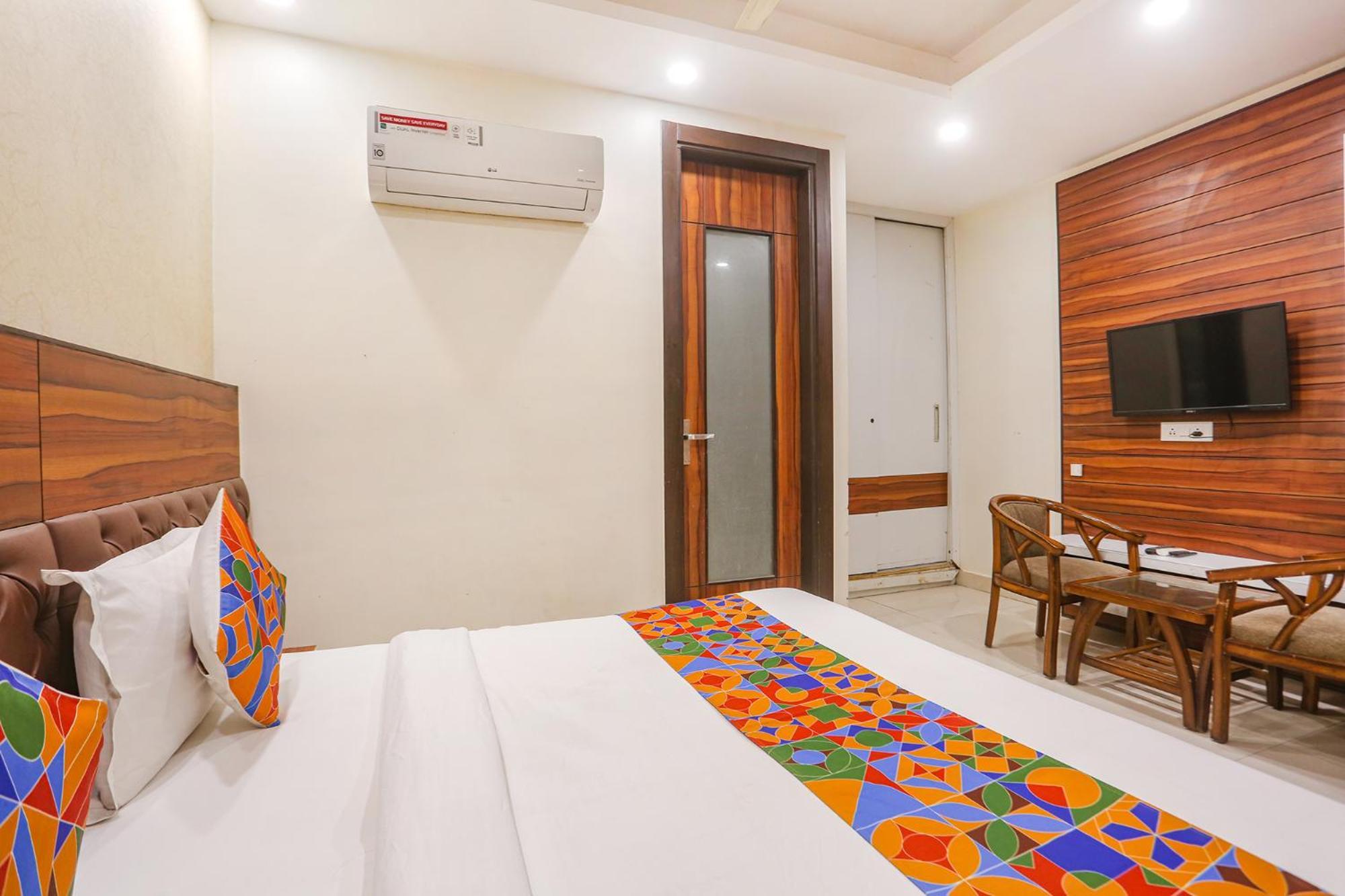 Fabhotel Gold Inn Janakpuri Дели Экстерьер фото